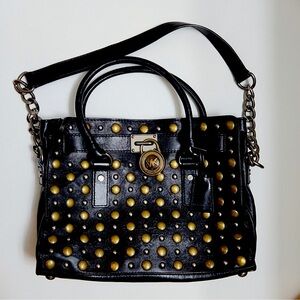 𝅺Michael Kors Brass Studded Leather Tote w/Link chain and leather strap